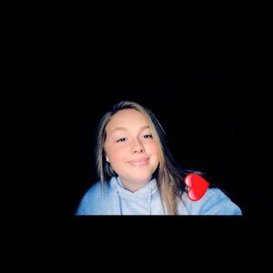 Meet your Posher, Leeah